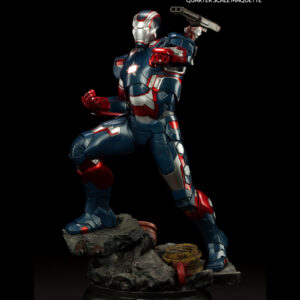 Estátua Iron Patriot